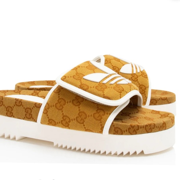 💯❤️ Brand New Gucci x Adidas GG Canvas Platform Slides - Size 9 / 39 - Picture 13 of 15